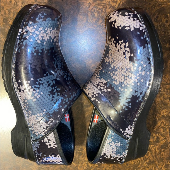 Sanita The Original Danish Clogs in Geometric Print - size 39 - Picture 8 of 13